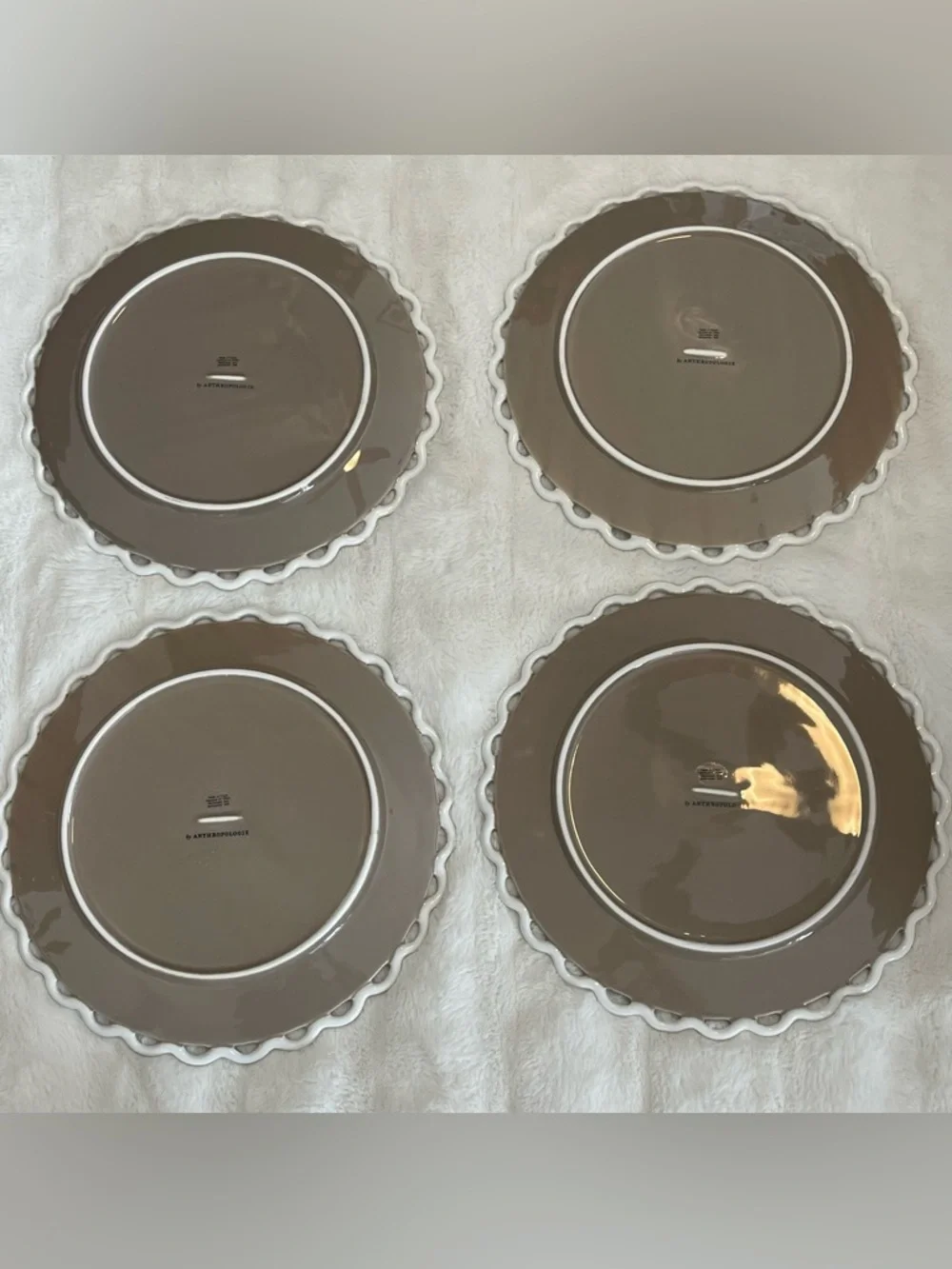 Anthropologie sasha 11” dinner plate scalloped fringe Neutral / white set of 4 - Picture 6 of 8